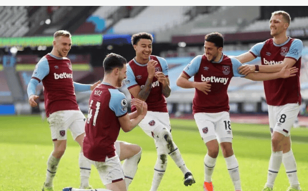 中超：上海海港3-1击败长春亚泰