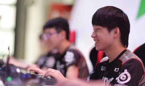 达成一致签 达成一致签